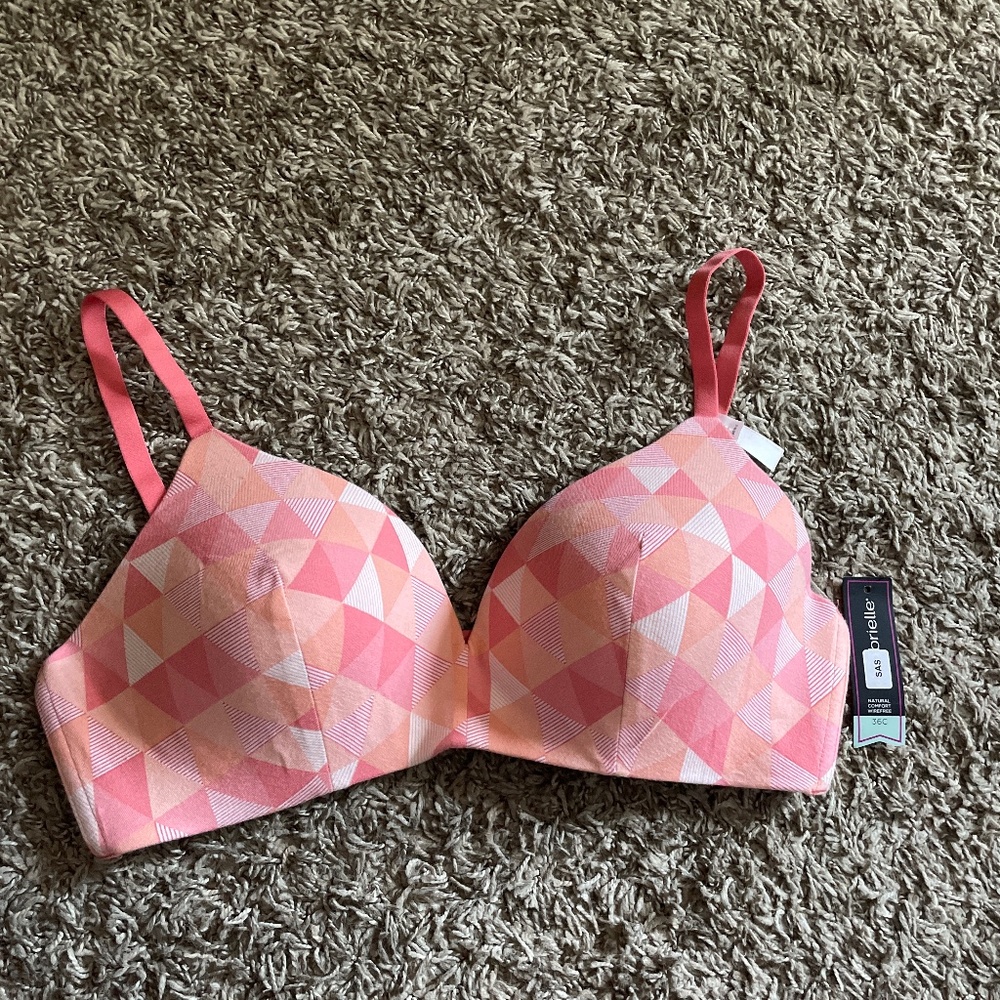 Brand new womens Ambrielle bra size 36C wire free
